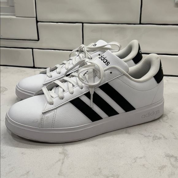 Adidas Grand Court Cloudfoam 2.0 Sneakers Shoe - Picture 14 of 15